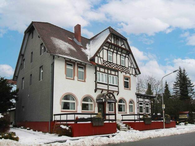 Mehrfamilienhaus zum Kauf als Kapitalanlage geeignet 296.000 € 18 Zimmer 600 m² 1.454 m² Grundstück Osterode Osterode am Harz 37520