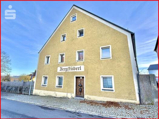 Einfamilienhaus zum Kauf 240.000 € 5 Zimmer 247 m² 701 m² Grundstück Leuchtenberg Leuchtenberg 92705