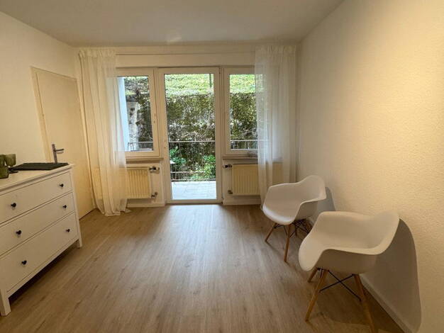 Wohnung zur Miete 950 € 2 Zimmer 42 m² 1. Geschoss Reinsburgstraße 125 West Stuttgart 70197