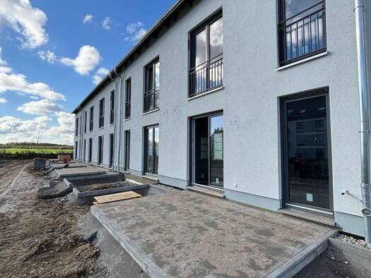 Reihenhaus zur Miete 1.900 € 6 Zimmer 138 m² frei ab 01.12.2025 Thekla Leipzig 04349