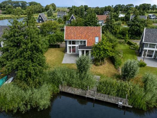 Villa zum Kauf 395.000 € 6 Zimmer 100 m² 649 m² Grundstück frei ab sofort Jonenweg 5 R 137 Steenwijkerland 8355CN
