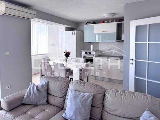 Wohnung zum Kauf 299.000 € 4 Zimmer 91 m² 2. Geschoss Makarska
