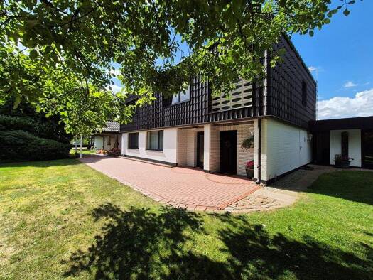 Einfamilienhaus zum Kauf 680.000 € 8 Zimmer 250 m² 3.072 m² Grundstück Hörsten Seevetal-Over 21217