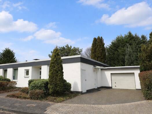 Einfamilienhaus zum Kauf 495.000 € 6 Zimmer 124 m² 689 m² Grundstück frei ab sofort Steinbüchel Leverkusen 51377