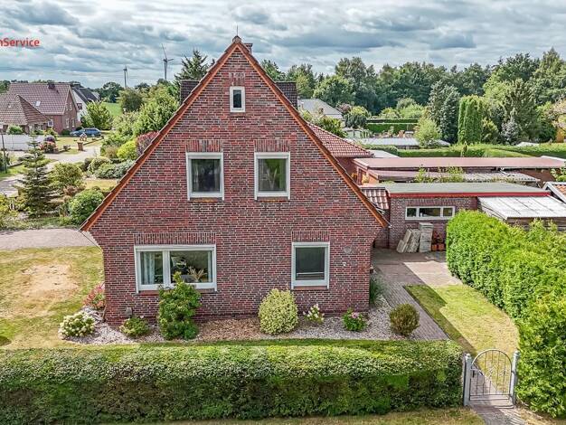 Einfamilienhaus zum Kauf 179.000 € 5 Zimmer 83,9 m² 1.014 m² Grundstück Astederfeld Zetel 26340