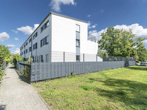 Reihenendhaus zum Kauf 725.000 € 5 Zimmer 151,4 m² 448 m² Grundstück Darguner Straße 30 Neu-Hohenschönhausen Berlin 13059