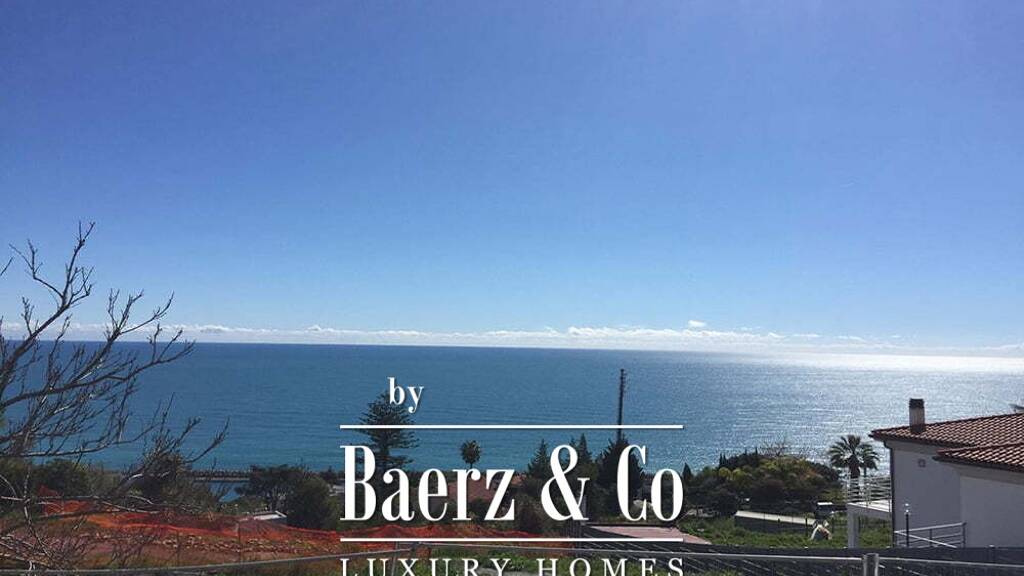 Villa zum Kauf 1.300.000 € 405 m² 1.000 m² Grundstück ospedaletti 18014