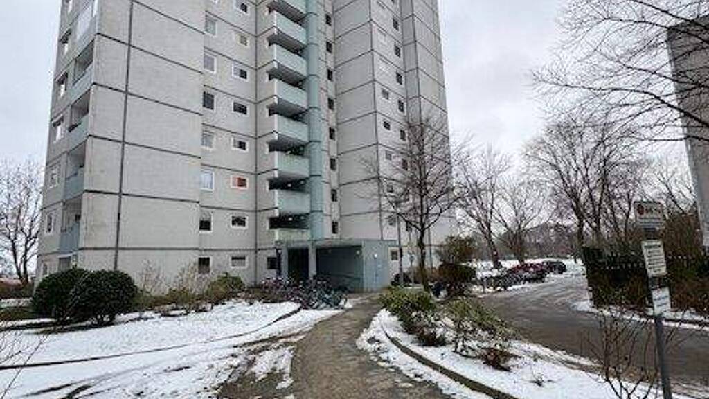 Wohnung zum Kauf 116.000 € 2 Zimmer 61,9 m² 4. Geschoss An der Klosterkoppel Uetersen 25436