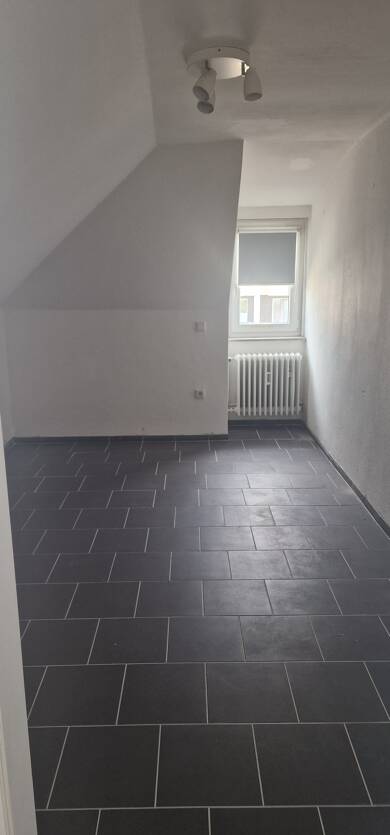 Wohnung zur Miete 750 € 4 Zimmer 90 m² Dachgeschoss Dinklage 49413