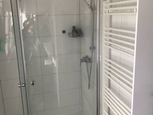 Wohnung zur Miete 1.450 € 4 Zimmer 95 m² Geschoss 1/2 frei ab sofort Obertürkheim Stuttgart 70329