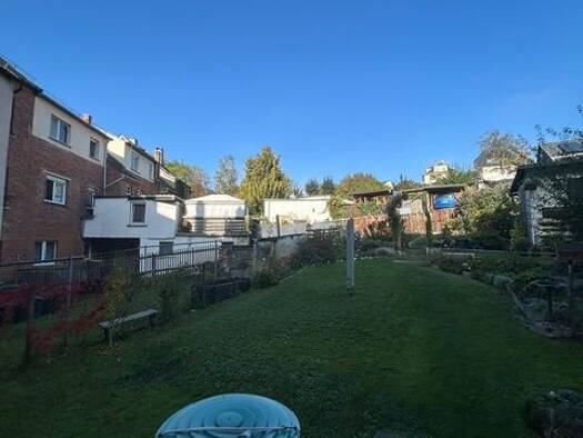 Wohnung zur Miete 218 € 1,5 Zimmer 40 m² Greiz Greiz 07973