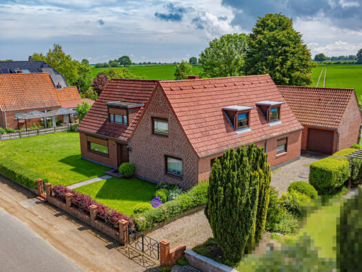 Einfamilienhaus zum Kauf 349.000 € 8 Zimmer 194 m² 1.500 m² Grundstück Kapellenstraße 23 Hohenfelde 24257