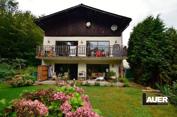 Mehrfamilienhaus zum Kauf 279.000 € 8 Zimmer 217 m²<br/>Wohnfläche 1.200 m²<br/>Grundstück ab sofort<br/>Verfügbarkeit Ludweiler Völklingen - Ludweiler 66333