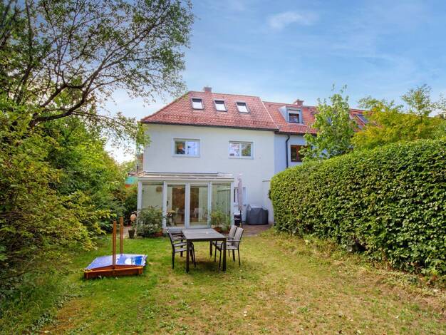 Reihenendhaus zum Kauf 1.390.000 € 4 Zimmer 109,9 m² 318,8 m² Grundstück frei ab 01.02.2027 Untergiesing-Harlaching München 81545