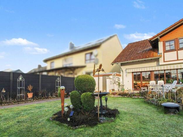 Doppelhaushälfte zum Kauf 549.000 € 4 Zimmer 120 m² 800 m² Grundstück Babenhausen 64832