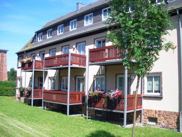 Wohnung zur Miete 370 € 3 Zimmer 62 m² EG Weststraße 9 Gersdorf 09355