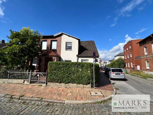 Doppelhaushälfte zum Kauf 115.000 € 3 Zimmer 67 m² 95 m² Grundstück St. Lorenz Süd Lübeck 23558