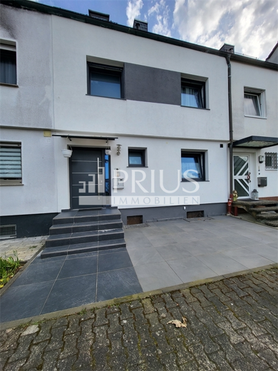 Reihenmittelhaus zum Kauf 650.000 € 5 Zimmer 153 m² 227 m² Grundstück Steinberg Dietzenbach 63128