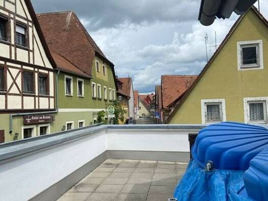 Wohnung zur Miete 700 € 3 Zimmer 100 m² 1. Geschoss frei ab 15.08.2026 Bad Windsheim 91438