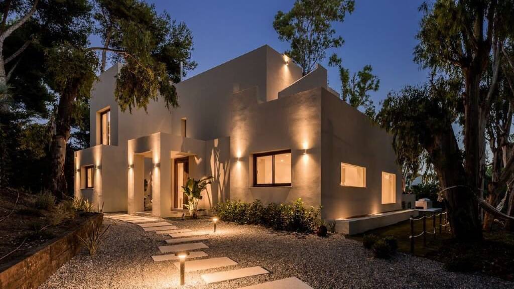 Villa zum Kauf 2.250.000 € 4 Zimmer 320 m² 936 m² Grundstück Marbella 29600