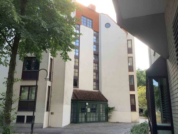 Wohnung zur Miete 572 € 2 Zimmer 63,6 m² Dachgeschoss frei ab 19.07.2025 Rembertiring 57 Ostertor Bremen 28203