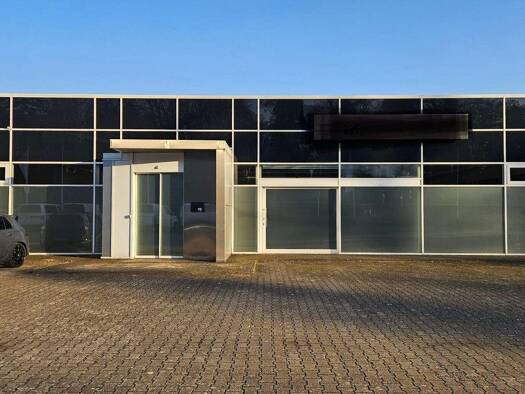 Lagerhalle zur Miete provisionsfrei 7,20 € 330 m² Lagerfläche Hohenzieritzer Straße Neustrelitz 17235