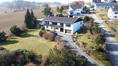Einfamilienhaus zum Kauf 799.900 € 9 Zimmer 348,2 m² 3.296 m² Grundstück frei ab sofort Adlhausen Langquaid 84085