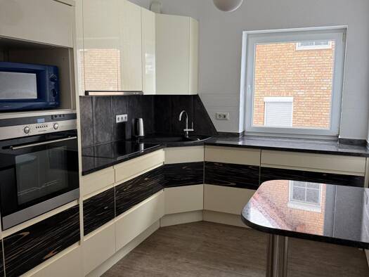 Doppelhaushälfte zum Kauf 678.000 € 8 Zimmer 250 m² 465 m² Grundstück Großen-Buseck Buseck 35418