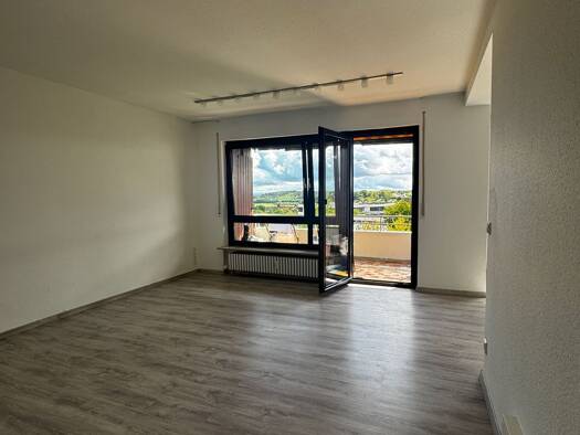 Wohnung zur Miete 1.350 € 3,5 Zimmer 93 m² Geschoss 4/7 frei ab 15.10.2025 Holzgerlingen 71088
