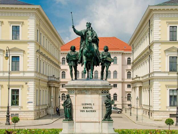 Bürofläche zur Miete provisionsfrei 2.940 € 27 m² Bürofläche Ludwigstraße Maxvorstadt München 80539