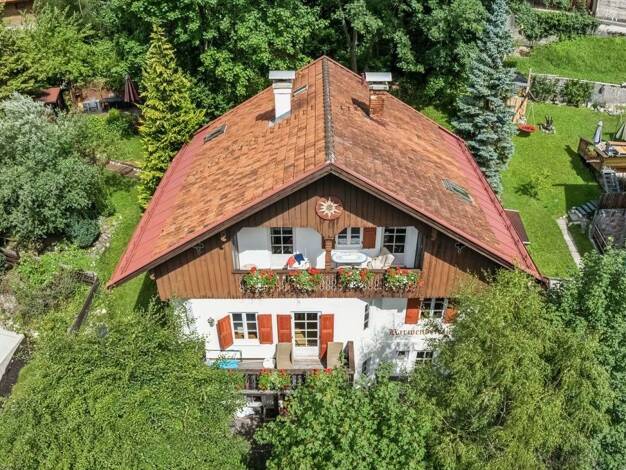 Mehrfamilienhaus zum Kauf 9 Zimmer 234,3 m² 924 m² Grundstück Mittenwald 82481