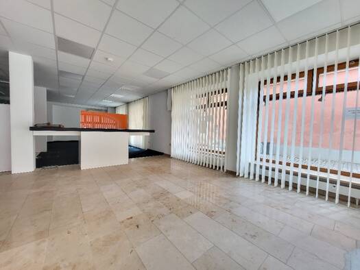 Bürofläche zur Miete 1.500 € 232 m² Bürofläche Wörth Wörth an der Donau 93086