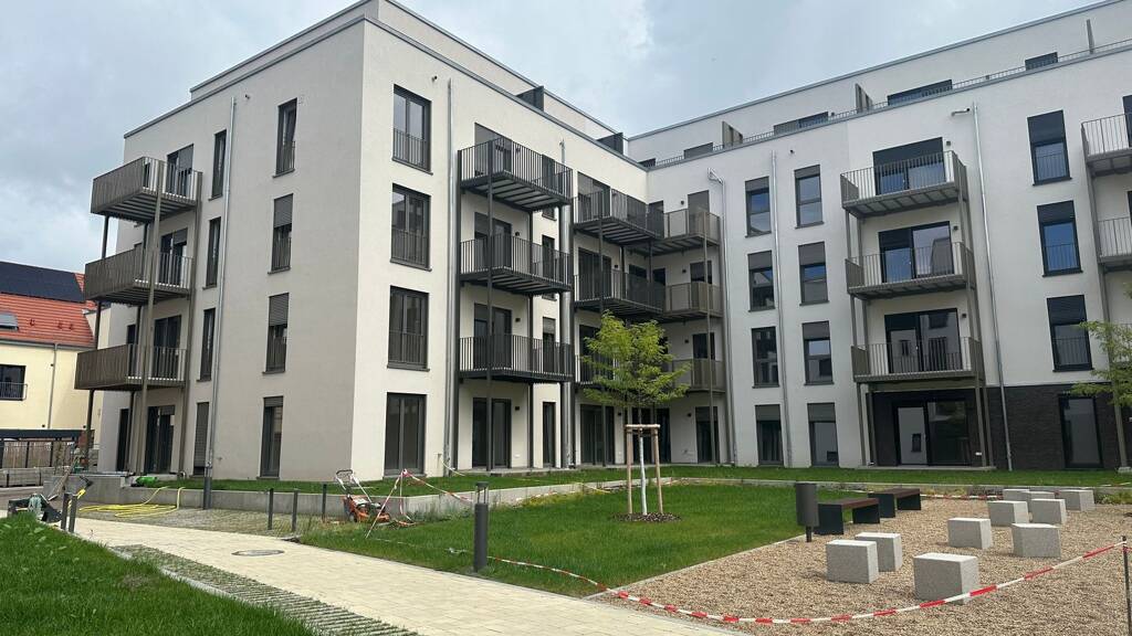 Studio zur Miete 660 € 1 Zimmer 45,2 m² 5 Geschosse frei ab sofort Bamberg 96052