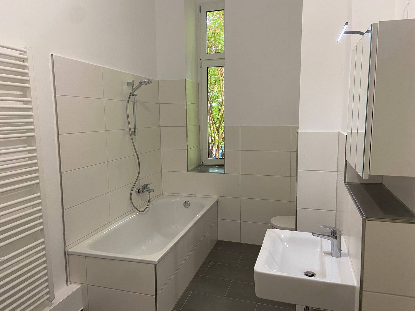 Property thumbnail 7