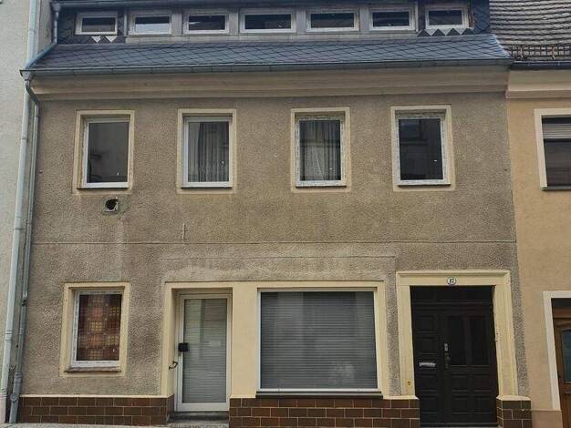 Reihenmittelhaus zum Kauf 139.000 € 15 Zimmer 240 m² 200 m² Grundstück Oschatz Oschatz-Oschatz 04758