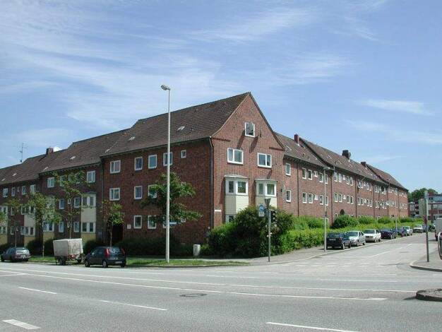 Wohnung zur Miete 395 € 2 Zimmer 39,5 m² 1. Geschoss frei ab 06.02.2026 Kirchenweg 69 Gaarden-Ost Kiel 24143