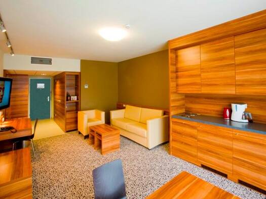 Wohnung zur Miete auf Zeit 1.928 € 1 Zimmer 48 m² frei ab sofort Straßgang Graz 8054