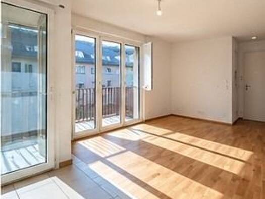 Wohnung zur Miete - Erstbezug 1.300 € 3 Zimmer 80,5 m² 3. Geschoss frei ab 01.01.2027 Hauptstraße 8 Singen Singen (Hohentwiel) 78224