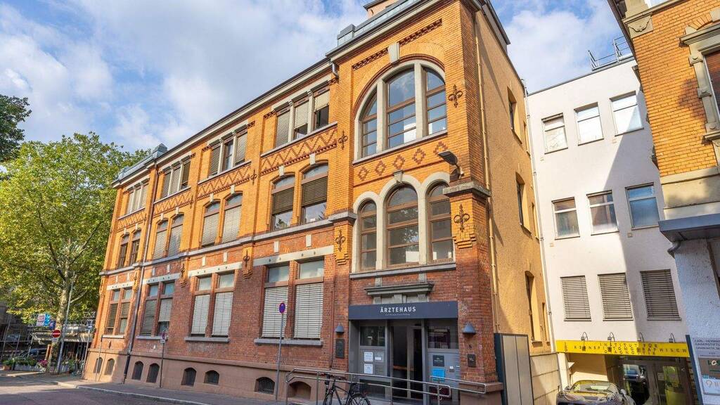 Praxisfläche zur Miete 10 € 8 Zimmer 179 m² Bürofläche Kellereistraße 4 Stadtgebiet Göppingen 73033