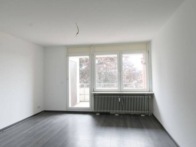 Wohnung zum Kauf 130.000 € 3 Zimmer 70,9 m² 3. Geschoss Leck 25917