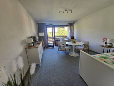 Studio zur Miete 500 € 1 Zimmer 32 m² Geschoss 2/2 frei ab 01.08.2025 Lindenviertel 2 b Bischofsgrün Bischofsgrün 95493