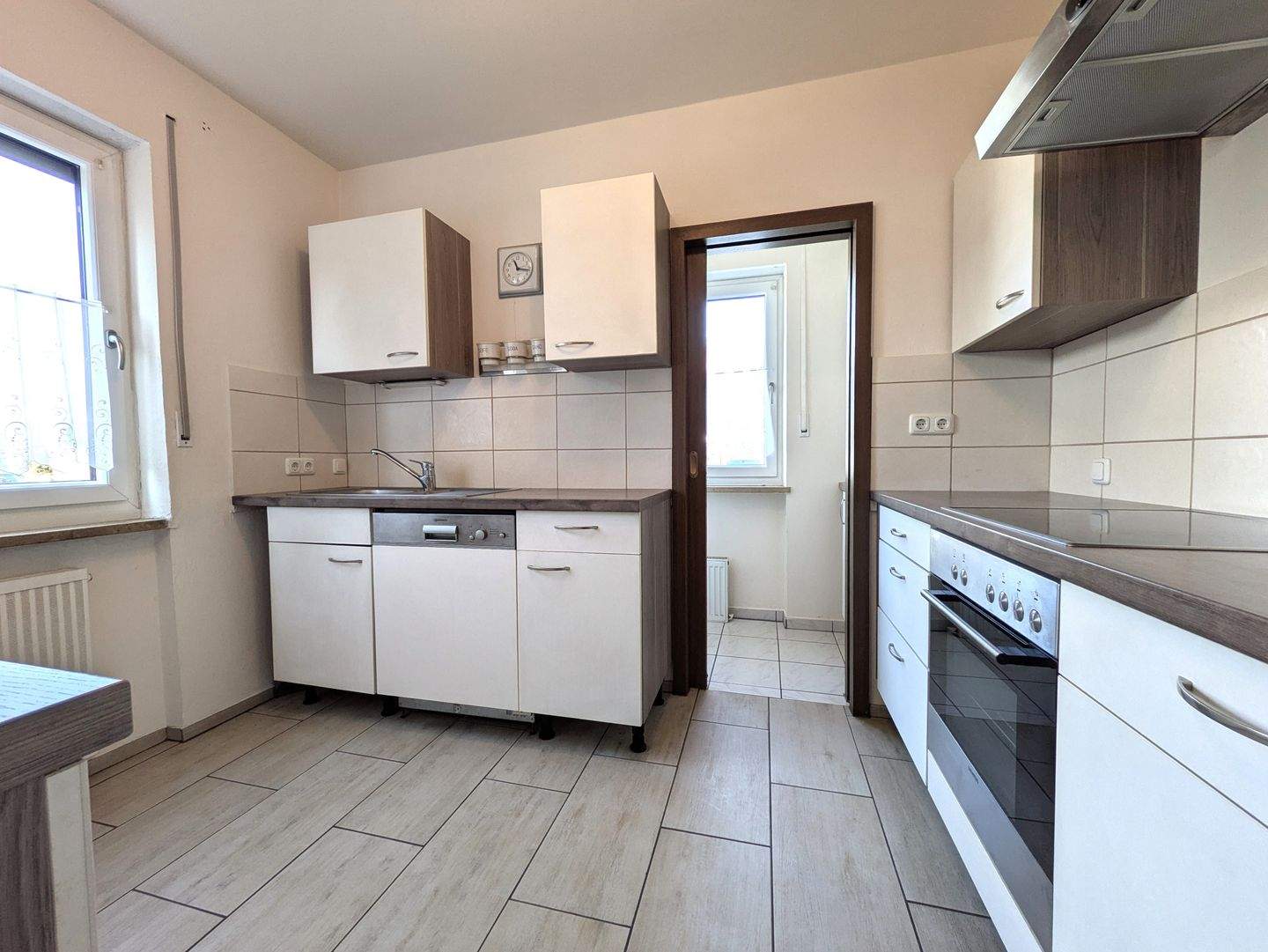 Immobilie in Lenting - DHH in Lenting für große Familie / 6 Zimmer / auch als Gästehaus möglich - Bild 3