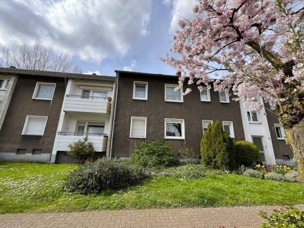 Wohnung zur Miete 430 € 3,5 Zimmer 54,3 m² 1. Geschoss Breibergstraße 16 Beeckerwerth Duisburg 47139