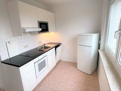 Wohnung zur Miete 330 € 2 Zimmer 59,3 m² 4. Geschoss frei ab sofort Annaberger Straße 36 Zentrum Chemnitz 09111