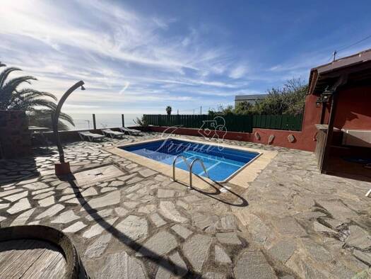 Villa zum Kauf 424.000 € 4 Zimmer 200 m² 1.300 m² Grundstück Villa de Mazo 38730