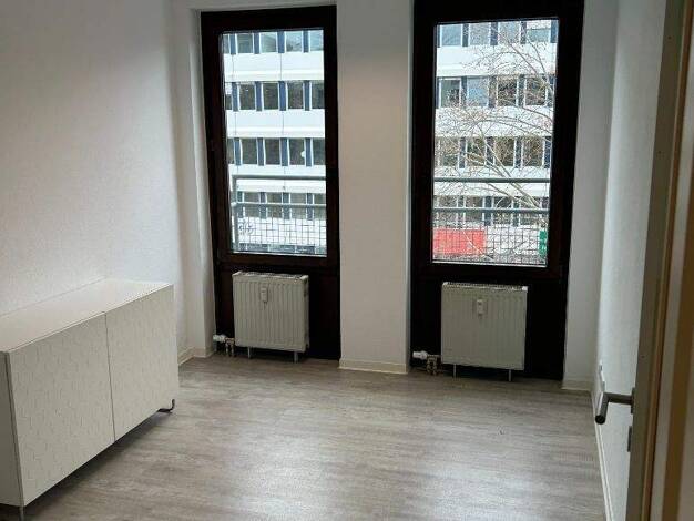 Bürofläche zur Miete provisionsfrei 1.050 € 38 m² Bürofläche Hohenstaufenring Neustadt-Süd Köln 50674