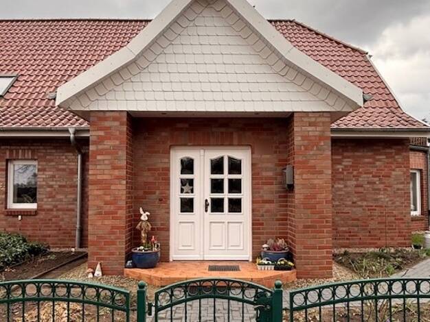 Doppelhaushälfte zum Kauf 295.000 € 5 Zimmer 125 m² 688 m² Grundstück Hoort 19230