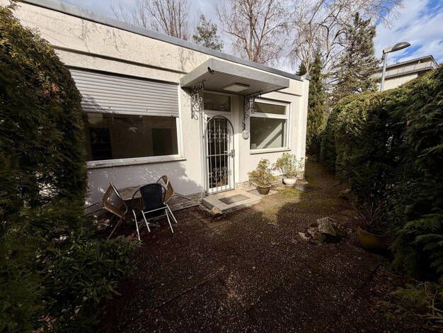 Bungalow zum Kauf provisionsfrei 520.000 € 5 Zimmer 90 m² 440 m² Grundstück Am Forsthaus Gravenbruch 24a Gravenbruch Neu-Isenburg 63263