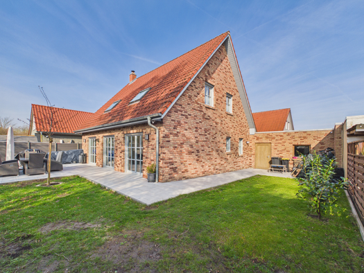 Einfamilienhaus zum Kauf provisionsfrei 598.000 € 4 Zimmer 137,6 m² 545 m² Grundstück Ingeln-Oesselse Laatzen 30880