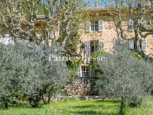 Einfamilienhaus zum Kauf 2.000.000 € 10 Zimmer 480 m² 10.153 m² Grundstück Le Val 83143